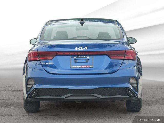 2022 Kia Forte EX | Carplay | Cpo | Heated Steering wheel in Cars & Trucks in Hamilton - Image 4