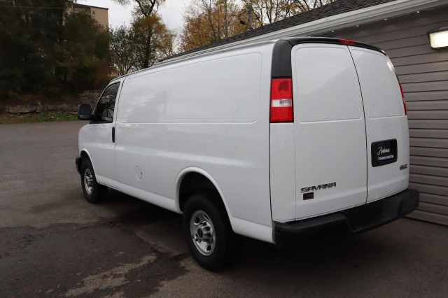 2022 GMC Savana 2500 Work Van SPRAY IN LINER - BACKUP CAM in Cars & Trucks in Kingston - Image 4