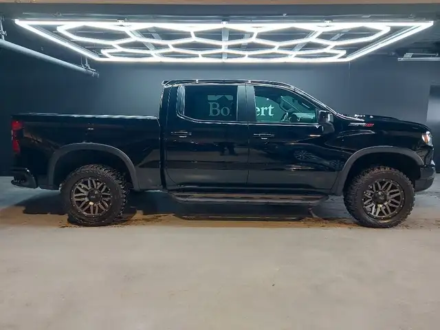 2023 Chevrolet Silverado 1500 ZR2 1 PROPRIÉTAIRE JAMAIS ACCIDENT in Cars & Trucks in Laval / North Shore - Image 3