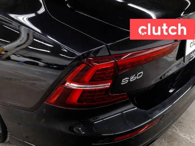 2020 Volvo S60 T6 AWD R-Design w/ Apple CarPlay & Android Auto,  dans Autos et camions dans Ottawa - Image 11