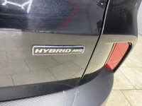 2.5L I-4 Hybrid LED signature lighting and taillamps 19-inch machined-face aluminum wheels Hands-fre... (image 5)