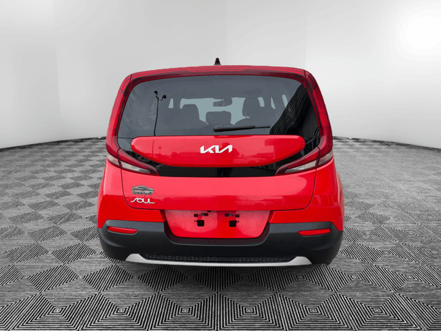2022 Kia Soul EX IVT in Cars & Trucks in Medicine Hat - Image 4