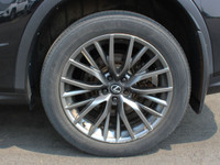 FEATURES OF THE RX 350 Auto RX350 F SPORT »» Exclusive F SPORT styling and badging »» Sport-tuned su... (image 7)