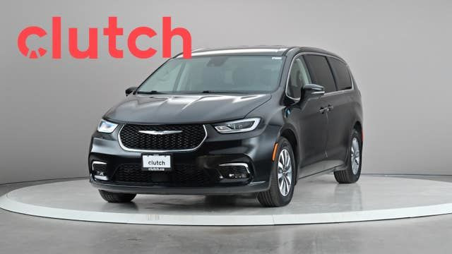 2023 Chrysler Pacifica Hybrid Touring-L w/ Apple CarPlay, Heated in Cars & Trucks in City of Toronto