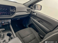 Experience unrivaled versatility and power with this 2022 Dodge Durango SXT AWD! This accident-free,... (image 9)