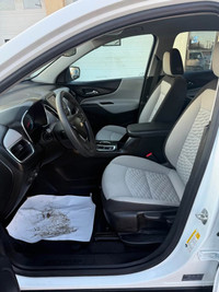 **CARS TRUCKS SUV 4X4 VAN AWD EDMONTON FINANCING AVAILABLE EASY FINANCING ** 2021 CHEVROLET EQUINOX... (image 9)