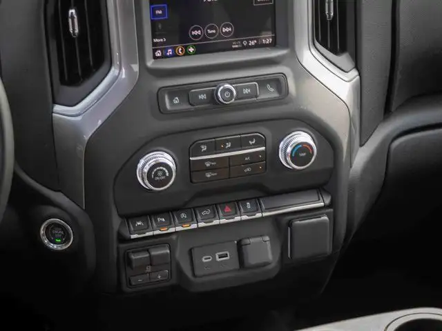 2024 GMC Sierra 1500 Pro | 5.3L in Cars & Trucks in Tricities/Pitt/Maple - Image 23