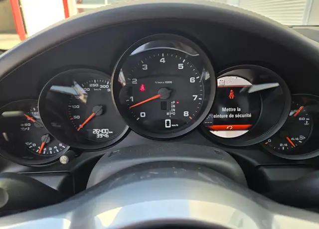 2019 Porsche 911 Carrera 4 **NO ACCIDENTS**LOW KMS**AWD**370H... in Cars & Trucks in Grande Prairie - Image 13