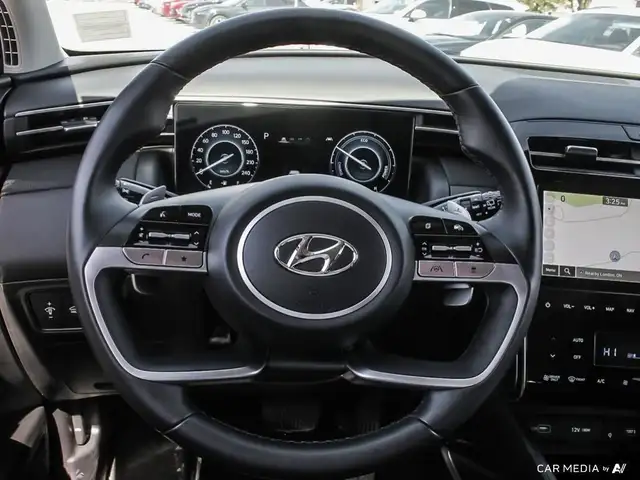 2024 Hyundai Tucson Hybrid Ultimate Android Auto | Low KMS |... in Cars & Trucks in London - Image 15