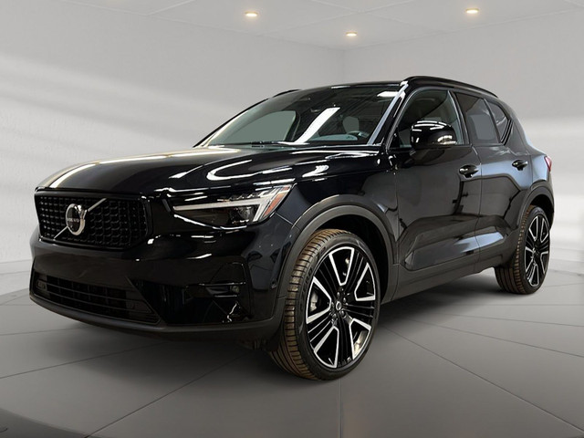 2025 Volvo XC40 B5 ULTRA CUIR TOIT PANO NAV 4RM in Cars & Trucks in Laval / North Shore