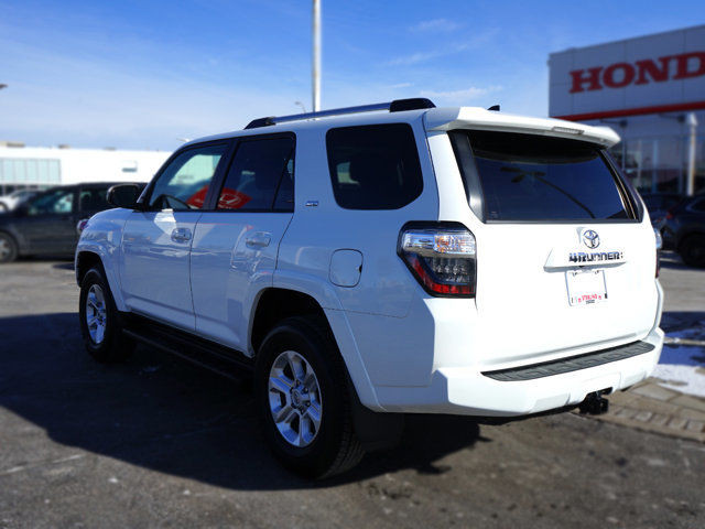 2024 Toyota 4Runner SR5 | 7 Passenger in Cars & Trucks in Hamilton - Image 2