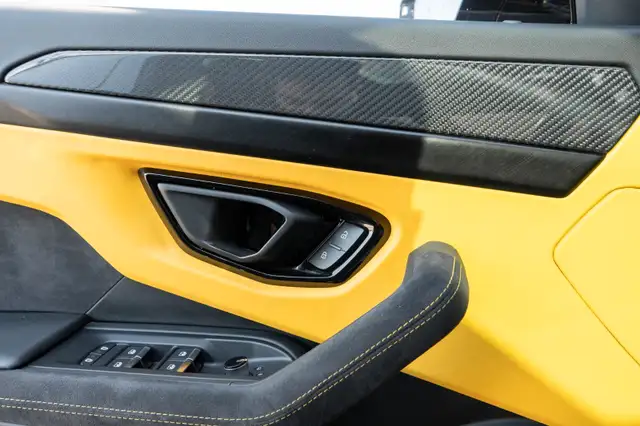 2023 Lamborghini Urus S in Cars & Trucks in Mississauga / Peel Region - Image 18