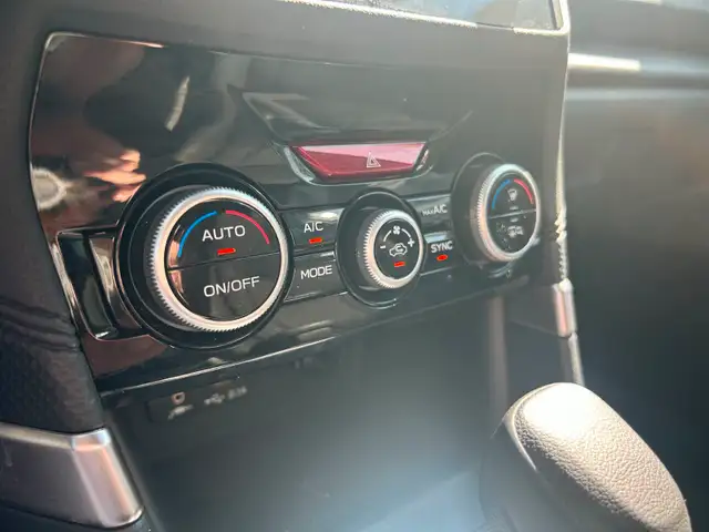 2023 Subaru Forester Touring | Toit Pano | Sièges Chauffant | Ca in Cars & Trucks in City of Montréal - Image 26