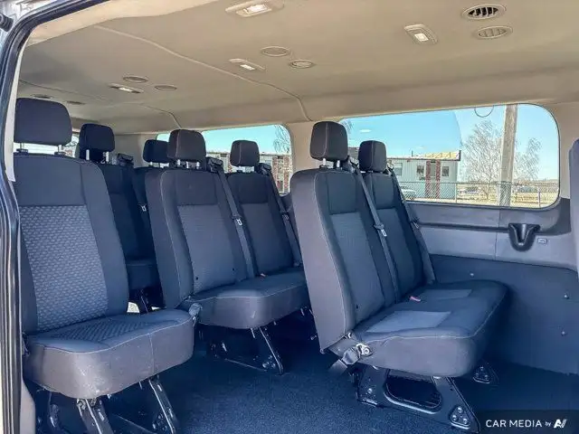 2023 Ford Transit Passenger Wagon T350 | Bluetooth in Cars & Trucks in Saskatoon - Image 29