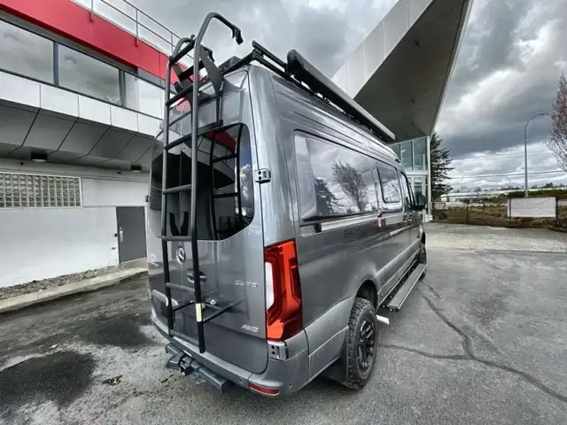 2025 Winnebago Revel Sport 44N in RVs & Motorhomes in Abbotsford - Image 15