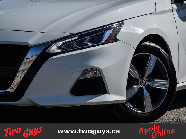 2022 Nissan Altima 2.5 AWD | Htd Cloth | Remote Start | Bluetoot in Cars & Trucks in St. Catharines - Image 2