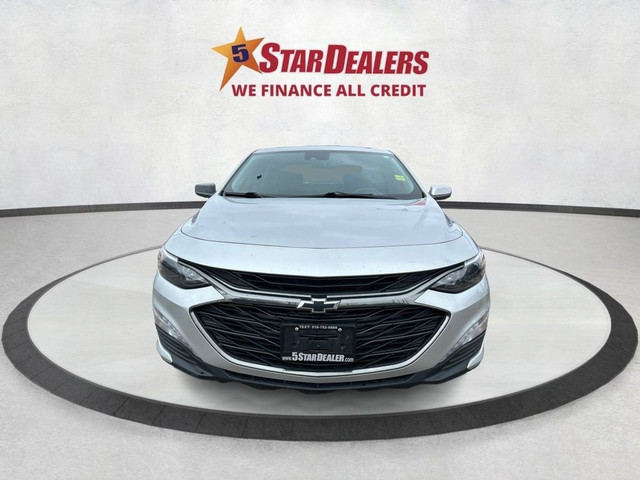 2021 Chevrolet Malibu SPORT EDITION 1OWNER PANORAMIC LOADED WE F in Cars & Trucks in London - Image 2