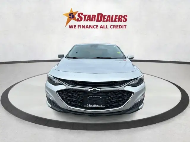 2021 Chevrolet Malibu SPORT EDITION 1OWNER PANORAMIC LOADED WE F in Cars & Trucks in London - Image 3