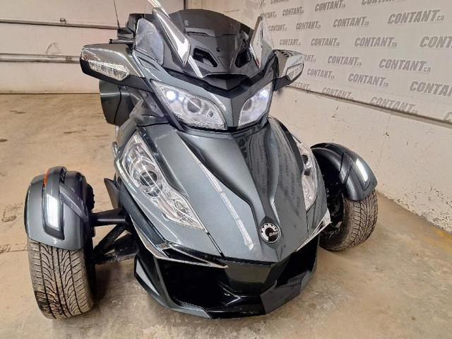 2017 Can-Am SPYDER RT LIMITED SE6 in Touring in West Island - Image 3