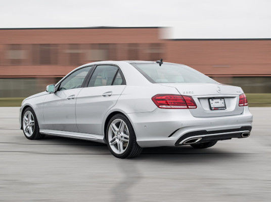 2014 Mercedes-Benz E-Class E350 |AMG|NAV|PANOROOF|BACK UP|LOW KM dans Autos et camions  à Ville de Toronto - Image 4