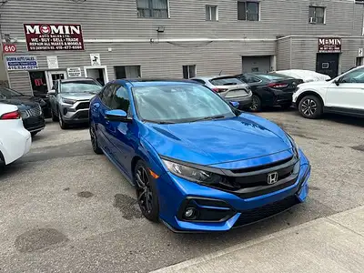 Automatic Hatchback Sport Model, Sunroof, Alloy Wheels, Remote Start, Heated Front Seats, Backup Cam...