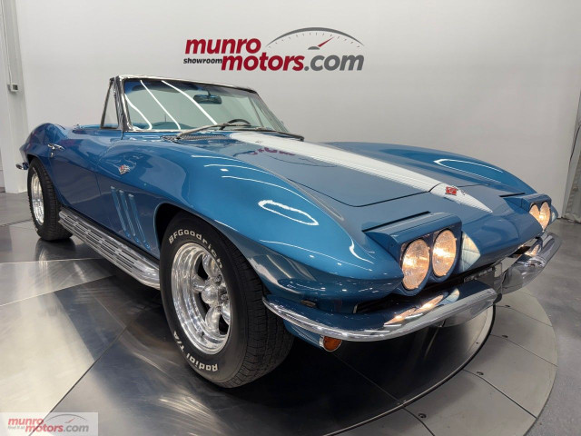 1965 Chevrolet Stingray in Cars & Trucks in Brantford - Image 3