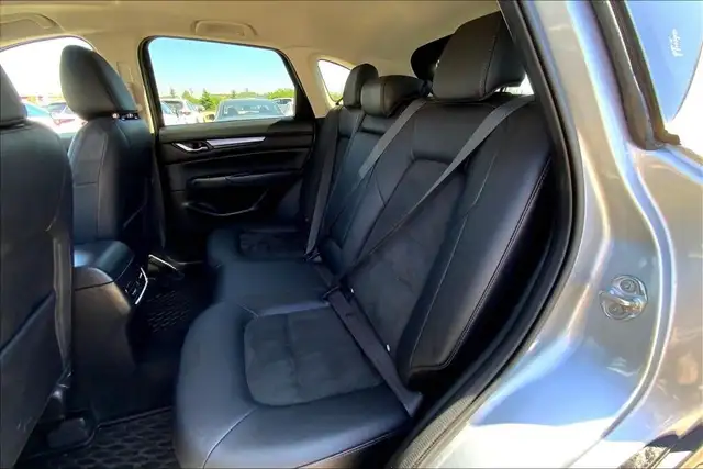 2021 Mazda Cx-5 GS in Cars & Trucks in Edmonton - Image 27