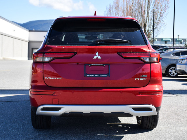 2024 Mitsubishi Outlander PHEV SEL - Panoramic Sunroof, Power Li in Cars & Trucks in Burnaby/New Westminster - Image 4