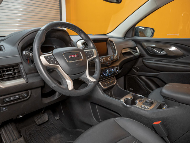 2023 GMC Terrain DENALI AWD *TOIT* NAV CUIR SIÈGES VENTIL BOSE H in Cars & Trucks in Laurentides - Image 2