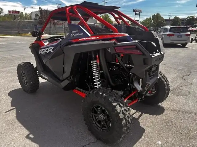 2022 POLARIS RZR PRO XP (FINANCING AVAILABLE) in ATVs in Strathcona County - Image 5