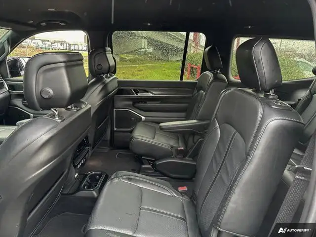 2023 Jeep Wagoneer Series III | Ex-Demo | 7-Passenger | 3.0L dans Autos et camions dans Tricities/Pitt/Maple - Image 21