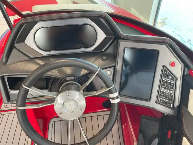 2024 MasterCraft XStar S in Powerboats & Motorboats in Saskatoon - Image 31