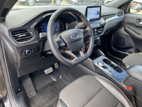 **WE WILL BEAT ANY DEALER IN THE CITY** Agate Black Metallic 2024 Ford Escape Hybrid ST-Line AWD eCV... (image 4)