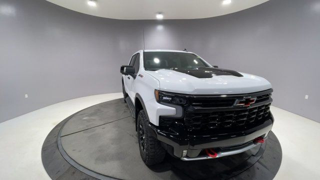 2024 Chevrolet Silverado 1500 ZR2 - CLEAN CARFAX in Cars & Trucks in Strathcona County - Image 2