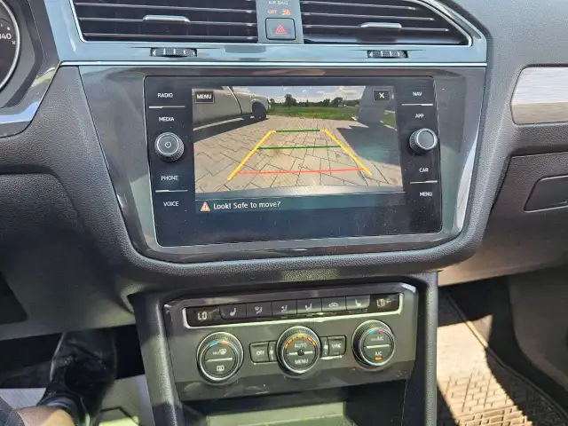 2019 Volkswagen Tiguan dans Autos et camions dans Ottawa - Image 14