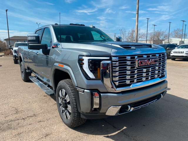 2024 GMC Sierra 3500 HD DENALI SRW in Cars & Trucks in Grande Prairie - Image 3