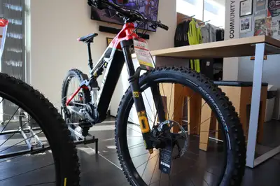 Argyll Motorsports MSRP $10,995++ The new TK-01RR is an e-enduro that adopts the most modern technic...