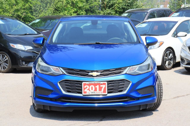 2017 Chevrolet Cruze LT | Auto | Cam | CarPlay | Alloys | Cold A in Cars & Trucks in Oshawa / Durham Region - Image 4