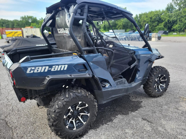 2018 Can-Am COMMANDER LTD DPS 1000R in ATVs in Gatineau - Image 4