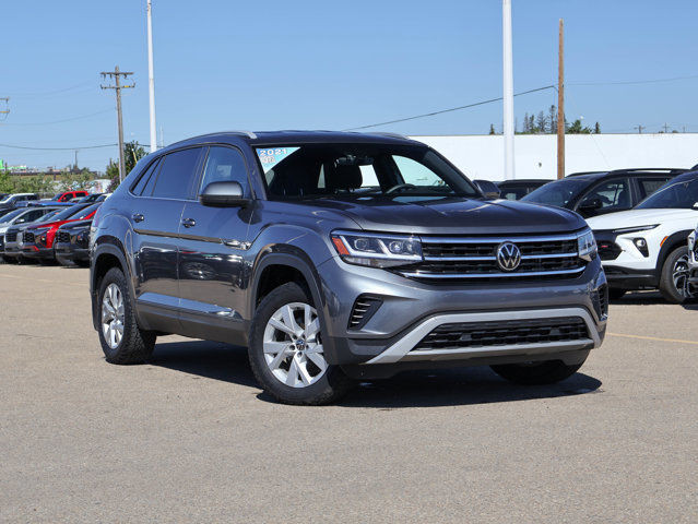 2021 Volkswagen Atlas Cross Sport Trendline 4Motion 2.0T in Cars & Trucks in Edmonton - Image 2