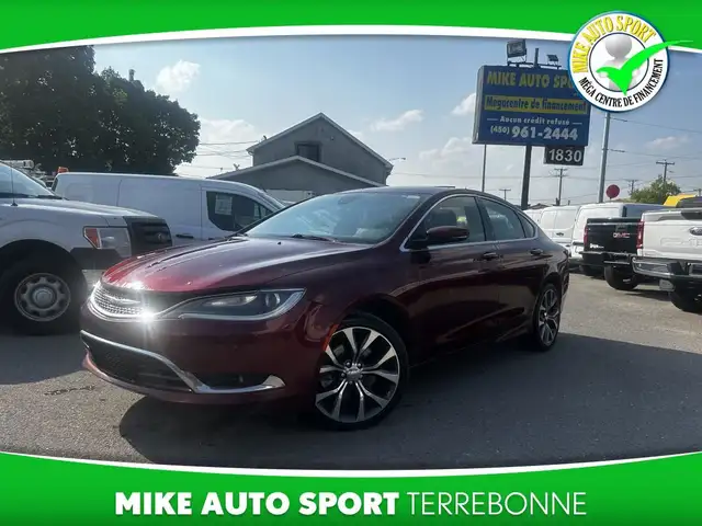 Chrysler 200 C berline 4 portes TA 2016 à vendre in Cars & Trucks in Laval / North Shore - Image 2