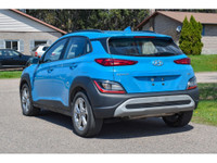 Pre-Owned . Visit us today at Hyundai Pembroke and check out this 2022 Hyundai Kona Preferred Sun &... (image 5)