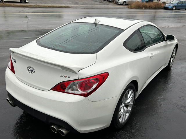 2011 Hyundai Genesis Coupe GT  in Cars & Trucks in City of Toronto - Image 4