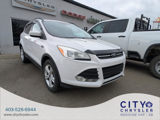2014 Ford Escape 4WD 4dr SE for sale in Cars & Trucks in Medicine Hat