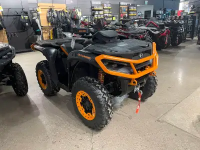2025 CAN-AM OUTLANDER XT-P 1000R ATV STOCK #A107880 101 HP ROTAX ENGINE SELECATBLE 2WD/4WD/4WD WITH...