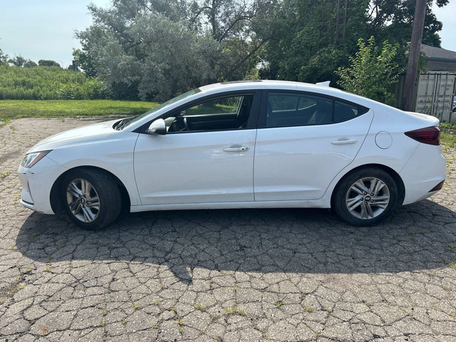 2020 Hyundai Elantra Preferred | Sunroof | Push to Start in Cars & Trucks in City of Toronto - Image 2