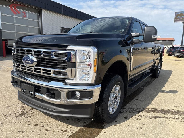 2025 Ford F-350 Super Duty SRW XLT 8' Box 613A in Cars & Trucks in Edmonton - Image 2