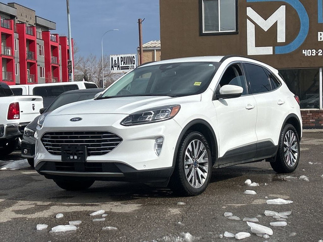  2021 Ford Escape Titanium Hybrid in Cars & Trucks in Calgary