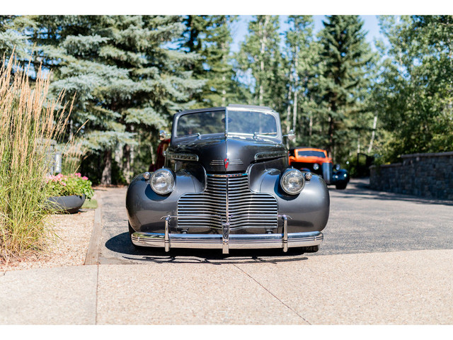1940 Chevrolet Special Deluxe Cabriolet LT1 Leather in Cars & Trucks in Grande Prairie - Image 4