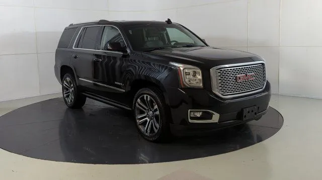 2017 GMC Yukon Denali - 6.2L V8, Heated/Cooled Leather Seats